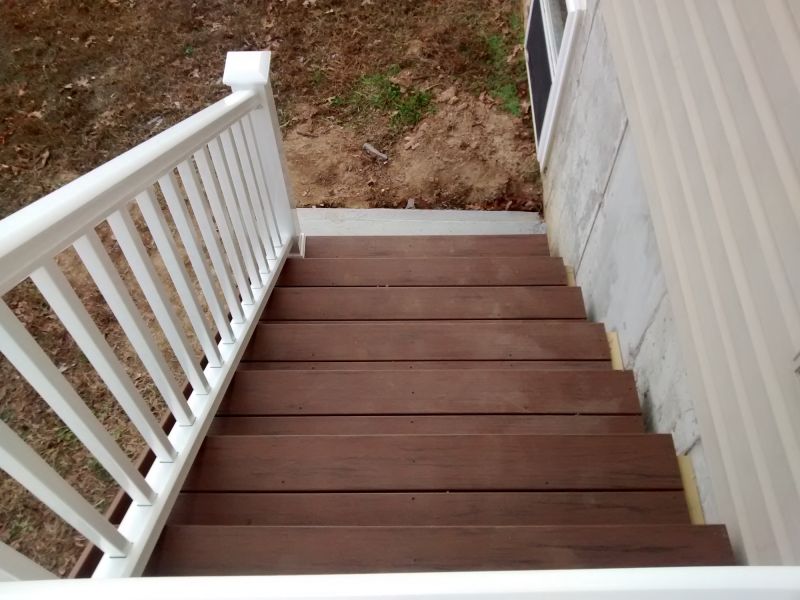 Deck Steps Staining in Waco, TX